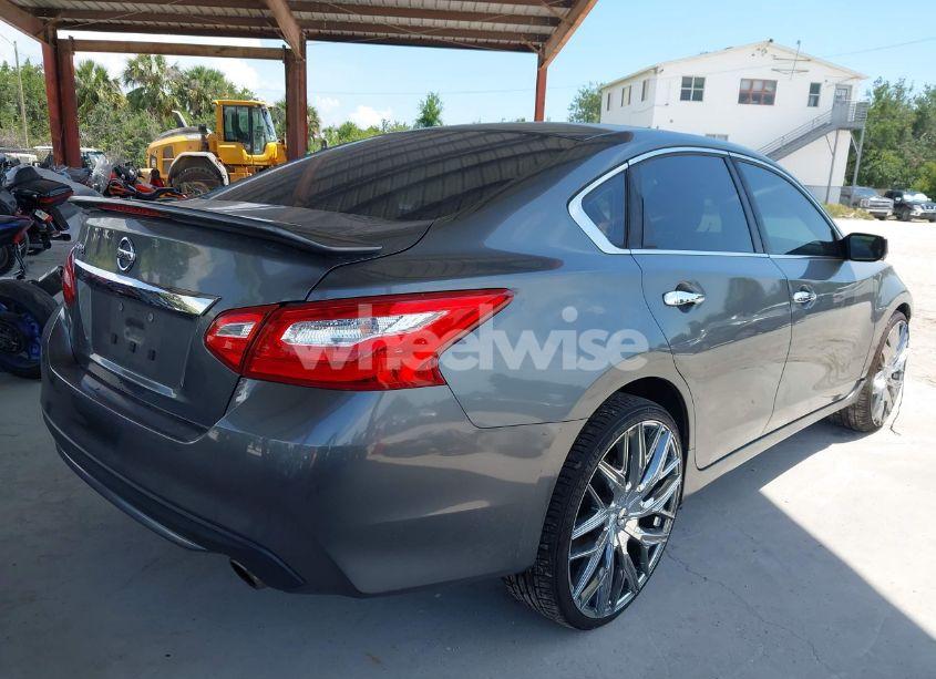 Photo 4 of 2016 Nissan Altima 2.5 S (VIN 1N4AL3AP2GN307147)