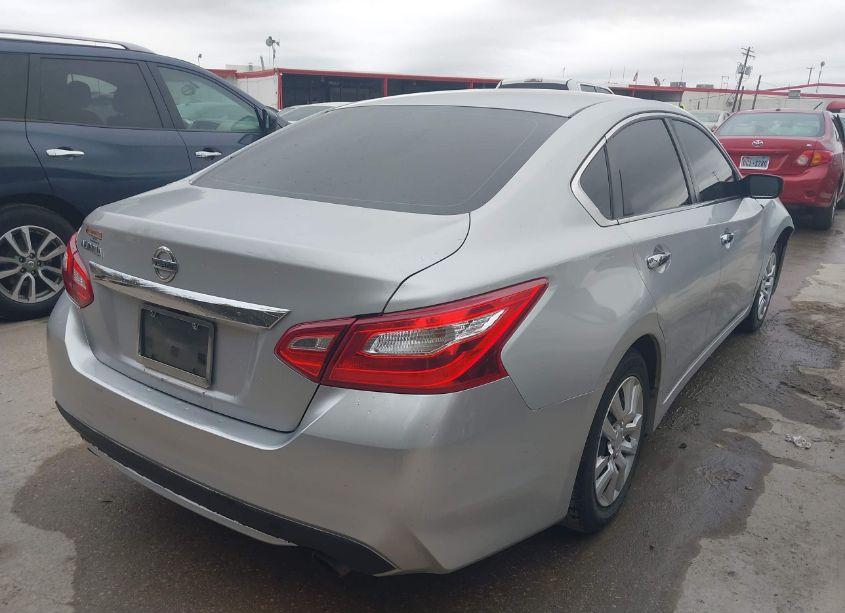 Photo 4 of 2016 Nissan Altima (VIN 1N4AL3AP2GN308640)