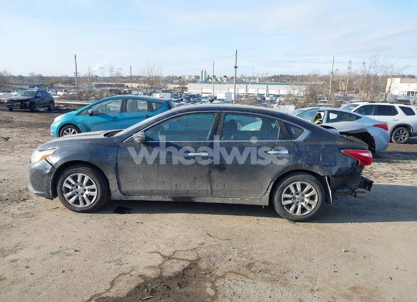 Photo 15 of 2016 Nissan Altima 2.5/2.5 S/2.5 SL/2.5 SR/2.5 SV (VIN 1N4AL3AP2GN309142)