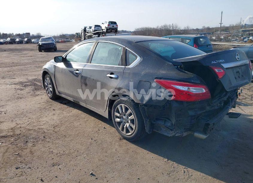 Photo 3 of 2016 Nissan Altima 2.5/2.5 S/2.5 SL/2.5 SR/2.5 SV (VIN 1N4AL3AP2GN309142)