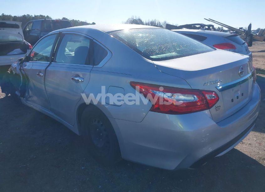 Photo 3 of 2016 Nissan Altima 2.5 S (VIN 1N4AL3AP2GN309772)