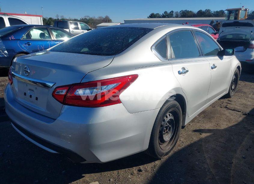 Photo 4 of 2016 Nissan Altima 2.5 S (VIN 1N4AL3AP2GN309772)