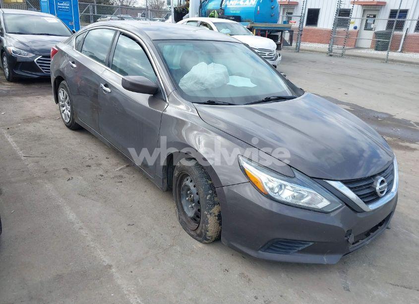 2016 Nissan Altima 2.5/2.5 S/2.5 SL/2.5 SR/2.5 SV (VIN 1N4AL3AP2GN313109) main photo