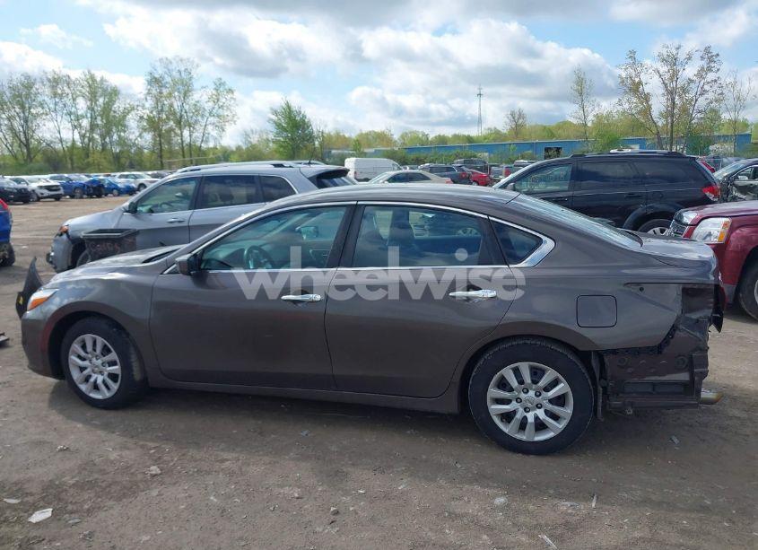 Photo 15 of 2016 Nissan Altima 2.5/2.5 S/2.5 SL/2.5 SR/2.5 SV (VIN 1N4AL3AP2GN313112)