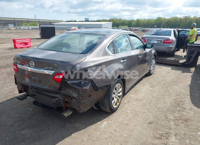 Photo 4 of 2016 Nissan Altima 2.5/2.5 S/2.5 SL/2.5 SR/2.5 SV (VIN 1N4AL3AP2GN313112)