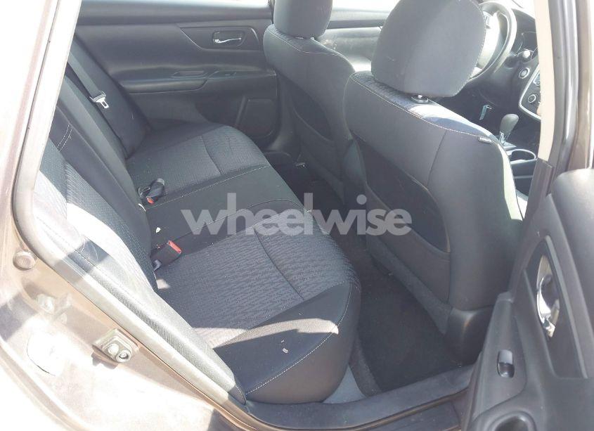 Photo 8 of 2016 Nissan Altima 2.5/2.5 S/2.5 SL/2.5 SR/2.5 SV (VIN 1N4AL3AP2GN313112)