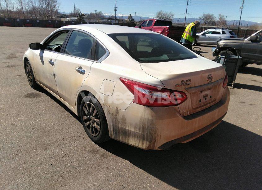 Photo 3 of 2016 Nissan Altima 2.5/2.5 S/2.5 SL/2.5 SR/2.5 SV (VIN 1N4AL3AP2GN317581)
