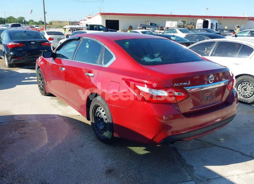 Photo 3 of 2016 Nissan Altima 2.5/2.5 S/2.5 SL/2.5 SR/2.5 SV (VIN 1N4AL3AP2GN330864)