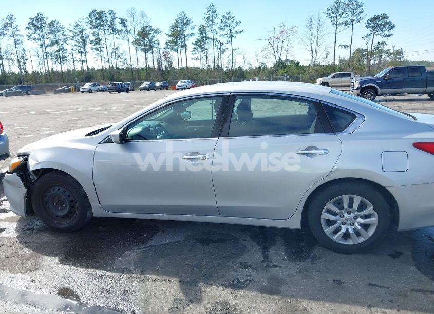 Photo 14 of 2016 Nissan Altima 2.5/2.5 S/2.5 SL/2.5 SR/2.5 SV (VIN 1N4AL3AP2GN336728)