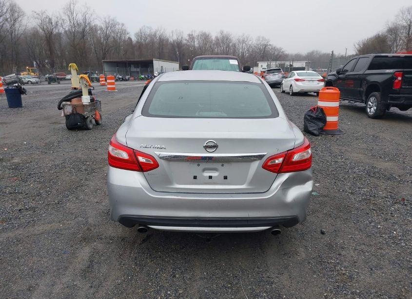 Photo 16 of 2016 Nissan Altima 2.5/2.5 S/2.5 SL/2.5 SR/2.5 SV (VIN 1N4AL3AP2GN337684)