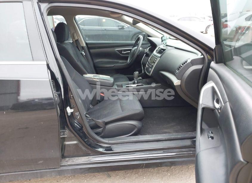 Photo 5 of 2016 Nissan Altima 2.5 S (VIN 1N4AL3AP2GN351021)