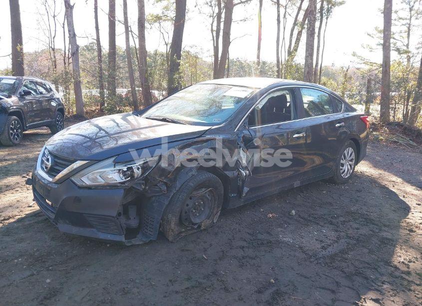 Photo 2 of 2016 Nissan Altima 2.5/2.5 S/2.5 SL/2.5 SR/2.5 SV (VIN 1N4AL3AP2GN352542)