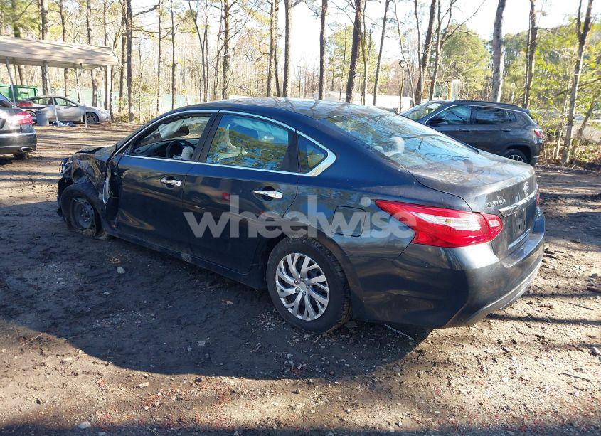 Photo 3 of 2016 Nissan Altima 2.5/2.5 S/2.5 SL/2.5 SR/2.5 SV (VIN 1N4AL3AP2GN352542)