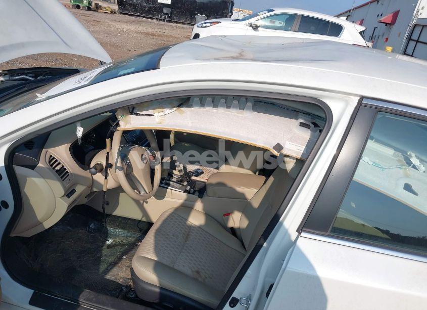 Photo 15 of 2016 Nissan Altima 2.5 S (VIN 1N4AL3AP2GN354047)