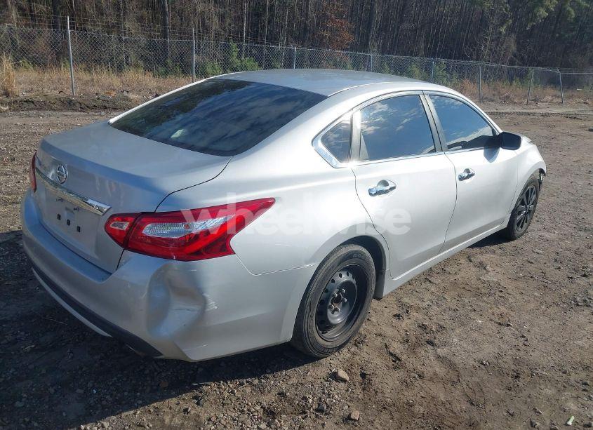 Photo 4 of 2016 Nissan Altima (VIN 1N4AL3AP2GN356445)