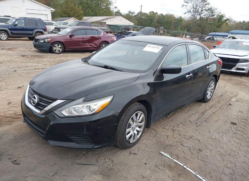Photo 2 of 2016 Nissan Altima 2.5 S (VIN 1N4AL3AP2GN366151)