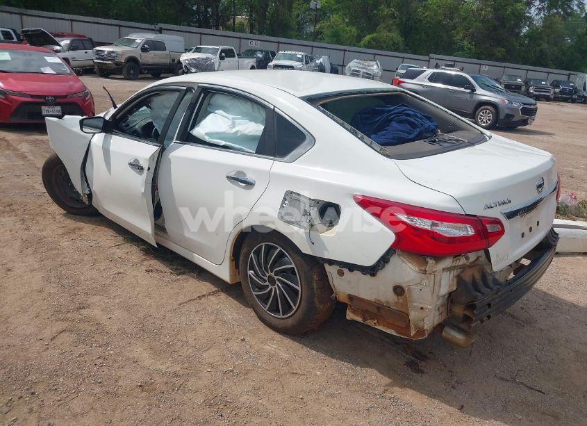 Photo 3 of 2016 Nissan Altima 2.5/2.5 S/2.5 SL/2.5 SR/2.5 SV (VIN 1N4AL3AP2GN367140)