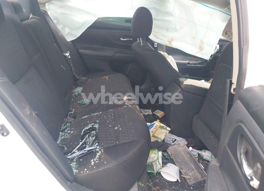 Photo 8 of 2016 Nissan Altima 2.5/2.5 S/2.5 SL/2.5 SR/2.5 SV (VIN 1N4AL3AP2GN367140)