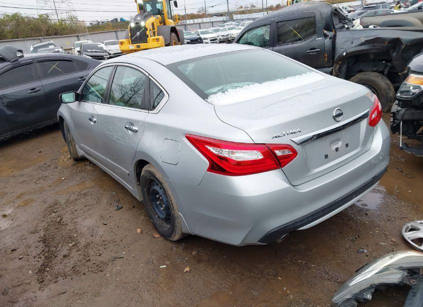 Photo 3 of 2016 Nissan Altima 2.5 S (VIN 1N4AL3AP2GN372564)