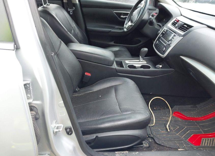 Photo 5 of 2016 Nissan Altima 2.5 S (VIN 1N4AL3AP2GN372564)