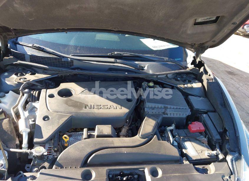 Photo 10 of 2016 Nissan Altima 2.5 S (VIN 1N4AL3AP2GN375979)