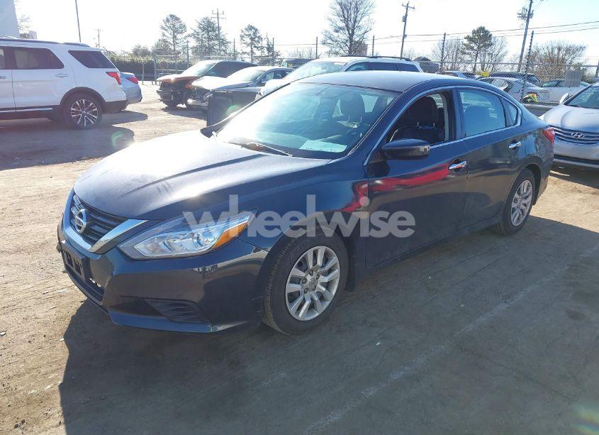 Photo 2 of 2016 Nissan Altima 2.5 S (VIN 1N4AL3AP2GN375979)