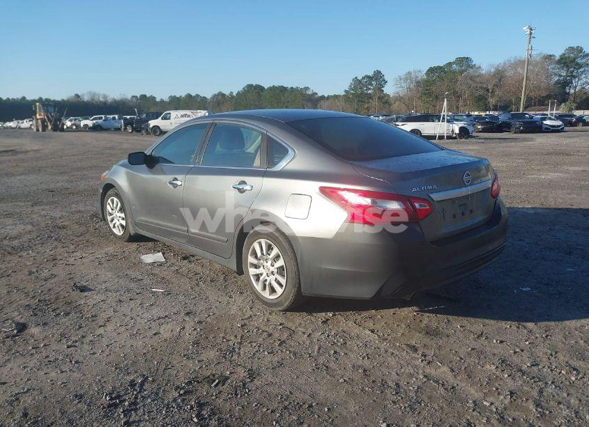 Photo 3 of 2016 Nissan Altima 2.5 S (VIN 1N4AL3AP2GN385458)