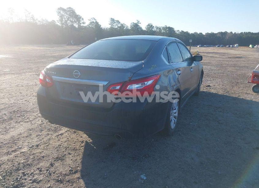 Photo 4 of 2016 Nissan Altima 2.5 S (VIN 1N4AL3AP2GN385458)