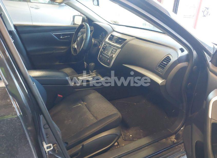 Photo 5 of 2016 Nissan Altima 2.5 S (VIN 1N4AL3AP2GN385637)