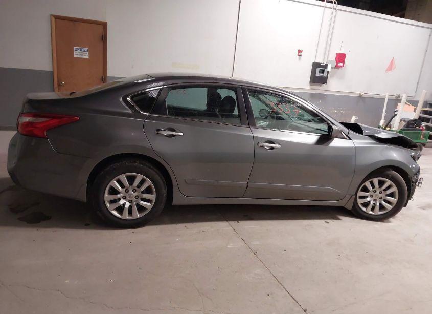 Photo 14 of 2016 Nissan Altima 2.5 S (VIN 1N4AL3AP2GN389400)