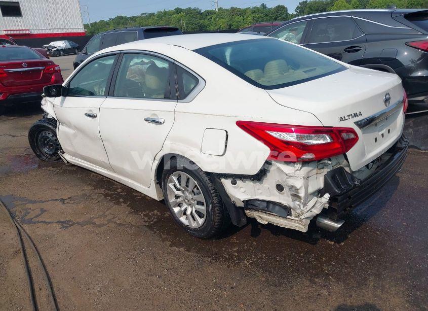 Photo 3 of 2016 Nissan Altima 2.5 S (VIN 1N4AL3AP2GN392216)