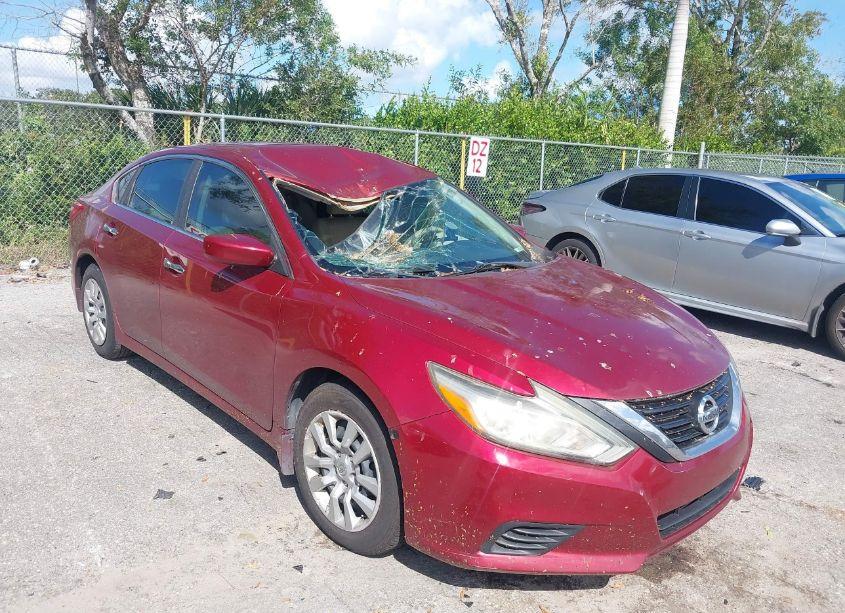 2016 Nissan Altima 2.5 S (VIN 1N4AL3AP2GN393124) main photo