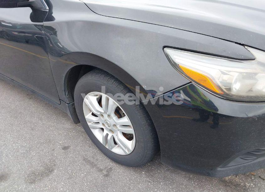 Photo 17 of 2017 Nissan Altima 2.5 SL (VIN 1N4AL3AP2HC117667)