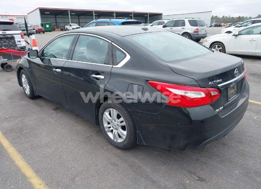 Photo 3 of 2017 Nissan Altima 2.5 SL (VIN 1N4AL3AP2HC117667)