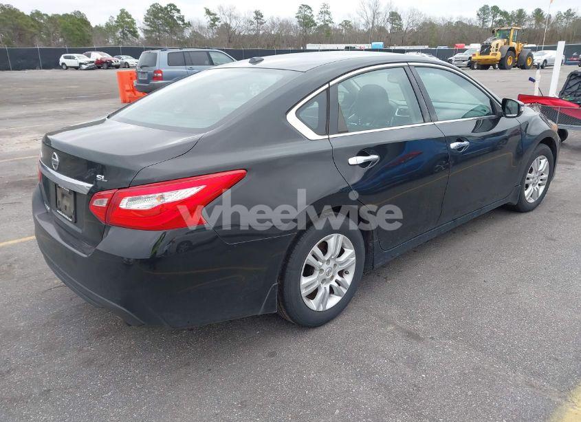 Photo 4 of 2017 Nissan Altima 2.5 SL (VIN 1N4AL3AP2HC117667)