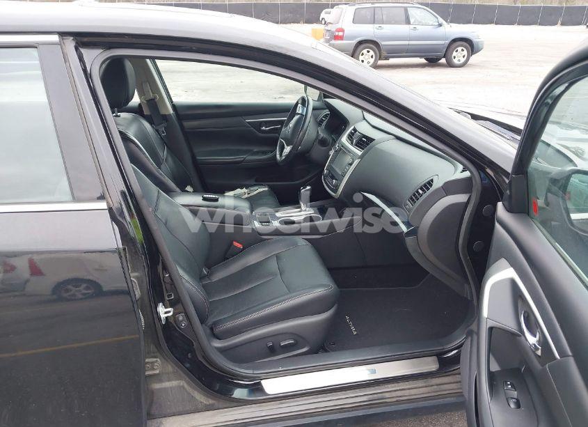 Photo 5 of 2017 Nissan Altima 2.5 SL (VIN 1N4AL3AP2HC117667)