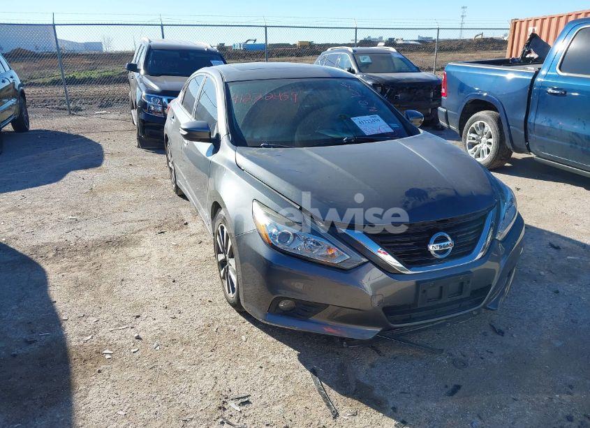 2017 Nissan Altima 2.5 SL (VIN 1N4AL3AP2HC118009) main photo