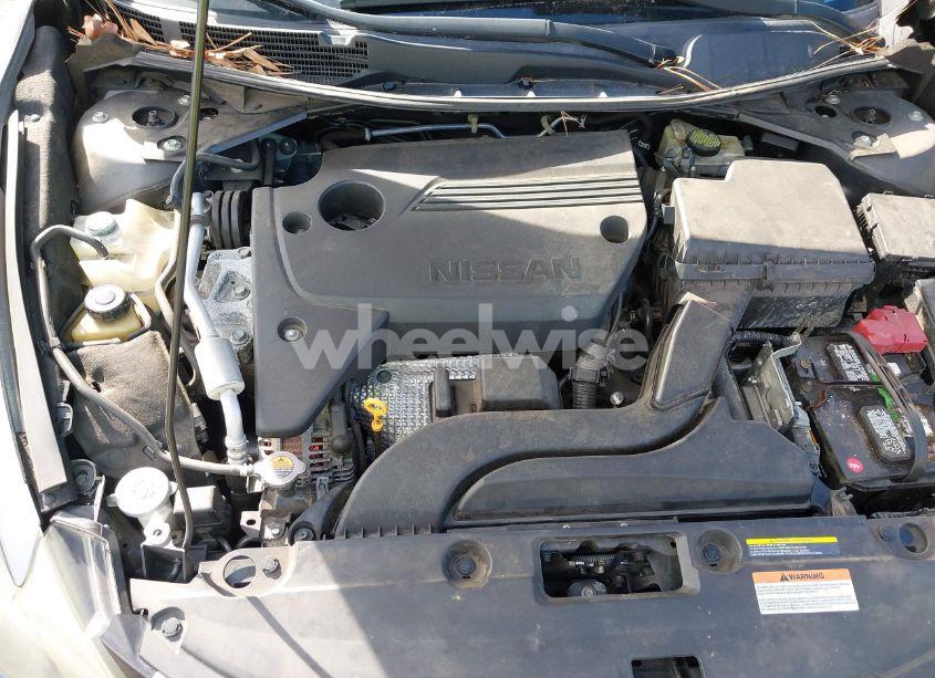 Photo 10 of 2017 Nissan Altima 2.5 SR (VIN 1N4AL3AP2HC127583)