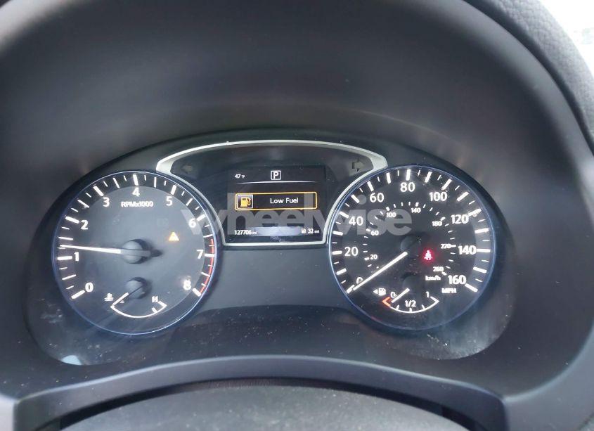 Photo 7 of 2017 Nissan Altima 2.5 SR (VIN 1N4AL3AP2HC127583)