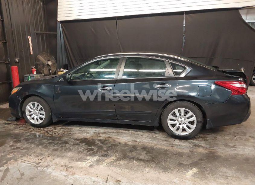Photo 14 of 2017 Nissan Altima 2.5 S (VIN 1N4AL3AP2HC129768)