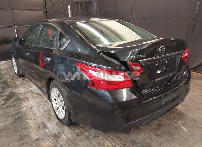 Photo 3 of 2017 Nissan Altima 2.5 S (VIN 1N4AL3AP2HC129768)