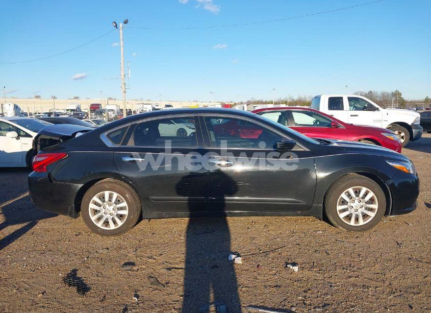 Photo 13 of 2017 Nissan Altima 2.5 S (VIN 1N4AL3AP2HC134758)