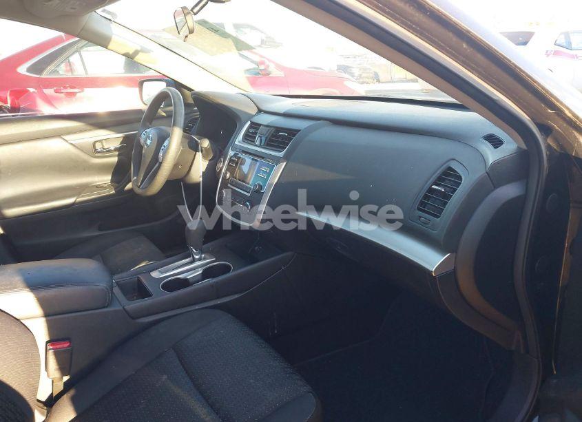 Photo 5 of 2017 Nissan Altima 2.5 S (VIN 1N4AL3AP2HC134758)