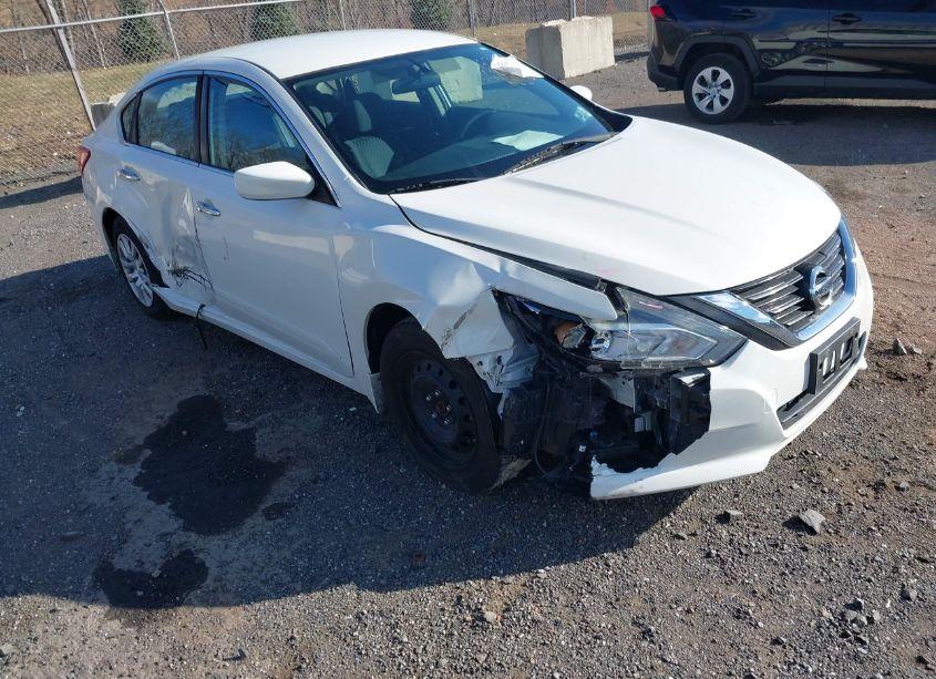 2017 Nissan Altima 2.5 S (VIN 1N4AL3AP2HC139295) main photo