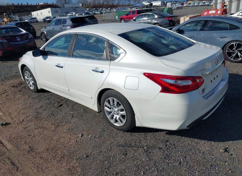 Photo 3 of 2017 Nissan Altima 2.5 S (VIN 1N4AL3AP2HC139295)