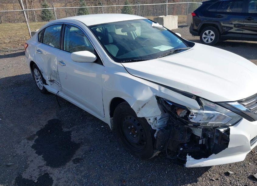 Photo 6 of 2017 Nissan Altima 2.5 S (VIN 1N4AL3AP2HC139295)