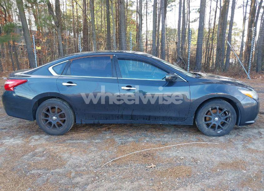 Photo 12 of 2017 Nissan Altima 2.5 S (VIN 1N4AL3AP2HC150023)