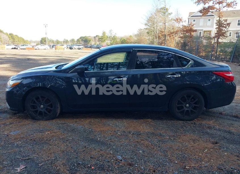 Photo 13 of 2017 Nissan Altima 2.5 S (VIN 1N4AL3AP2HC150023)