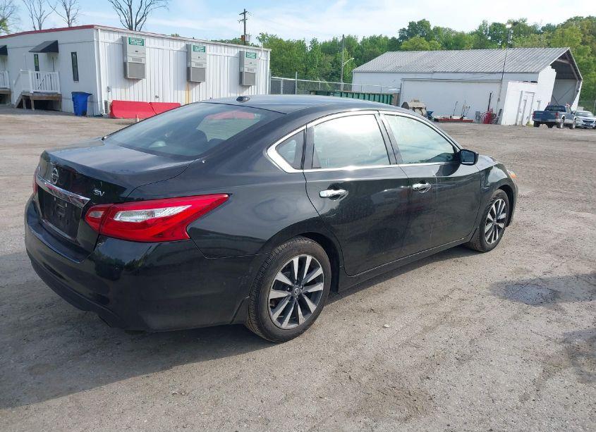 Photo 4 of 2017 Nissan Altima 2.5 SV (VIN 1N4AL3AP2HC159806)