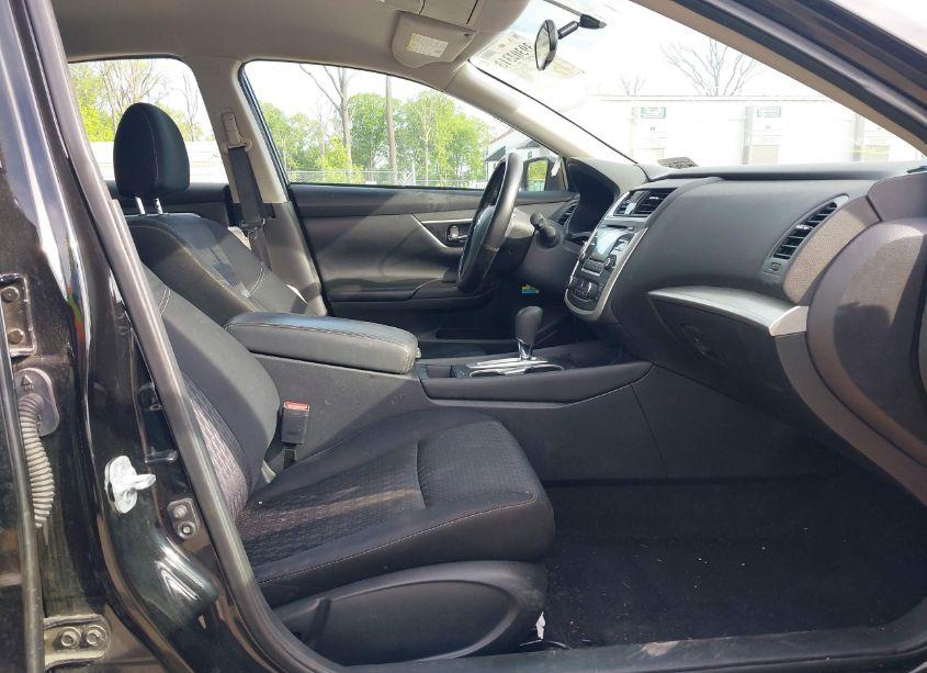 Photo 5 of 2017 Nissan Altima 2.5 SV (VIN 1N4AL3AP2HC159806)